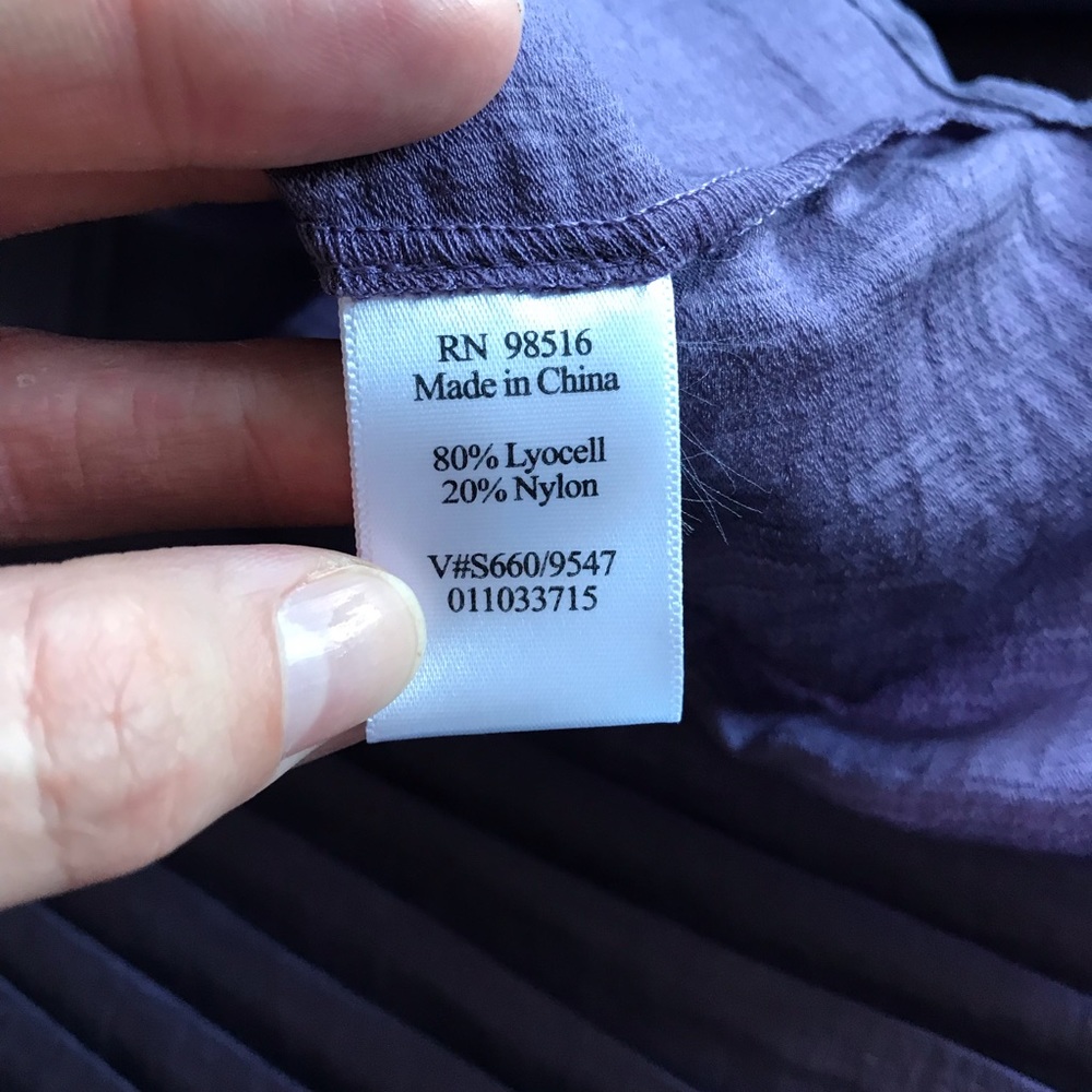 NEW Coldwater Creek Purple Ruffle blouse Woman's Size Large 14-16 - Picture 7 of 8